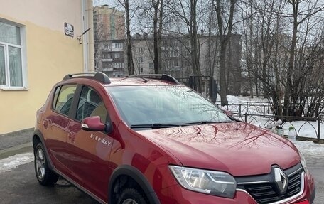 Renault Sandero II рестайлинг, 2019 год, 1 050 000 рублей, 3 фотография