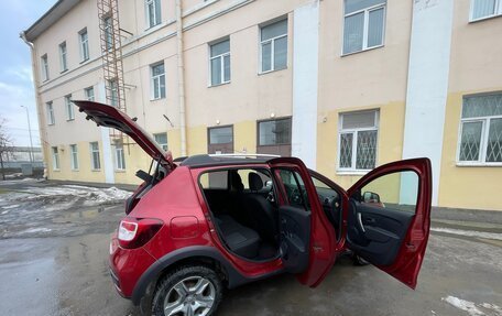 Renault Sandero II рестайлинг, 2019 год, 1 050 000 рублей, 12 фотография