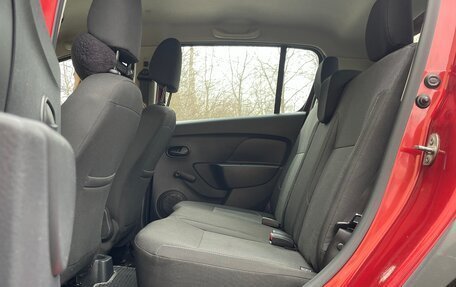 Renault Sandero II рестайлинг, 2019 год, 1 050 000 рублей, 24 фотография