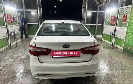 KIA Rio III рестайлинг, 2013 год, 397 000 рублей, 9 фотография