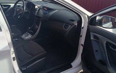 Hyundai Avante, 2012 год, 875 000 рублей, 9 фотография