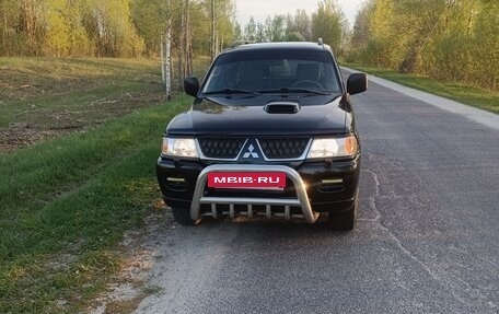 Mitsubishi Pajero Sport II рестайлинг, 2005 год, 850 000 рублей, 4 фотография