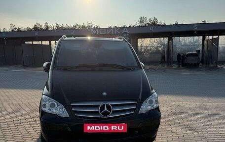 Mercedes-Benz Viano, 2012 год, 2 100 000 рублей, 2 фотография