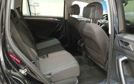 Volkswagen Tiguan II, 2022 год, 2 742 000 рублей, 7 фотография