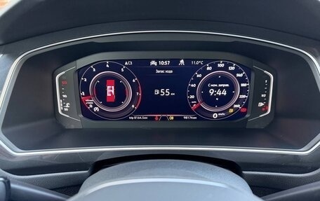 Volkswagen Tiguan II, 2022 год, 2 742 000 рублей, 14 фотография