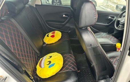 Volkswagen Polo VI (EU Market), 2011 год, 430 000 рублей, 15 фотография