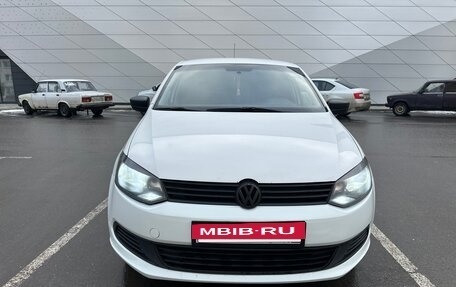 Volkswagen Polo VI (EU Market), 2011 год, 430 000 рублей, 8 фотография