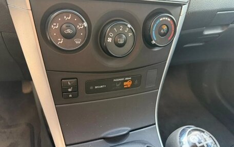 Toyota Corolla, 2012 год, 1 200 000 рублей, 2 фотография