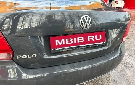 Volkswagen Polo VI (EU Market), 2012 год, 900 000 рублей, 10 фотография