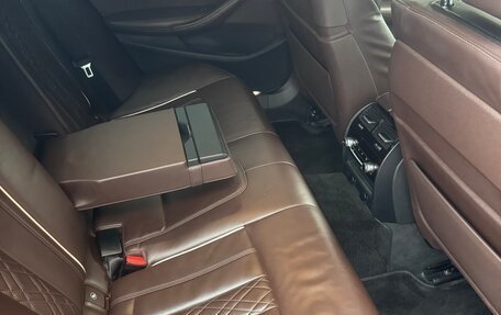 BMW 5 серия, 2018 год, 3 400 000 рублей, 18 фотография