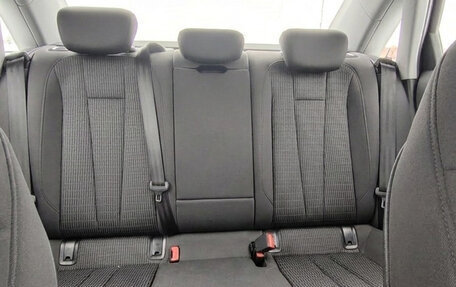 Audi A4, 2016 год, 1 490 000 рублей, 6 фотография