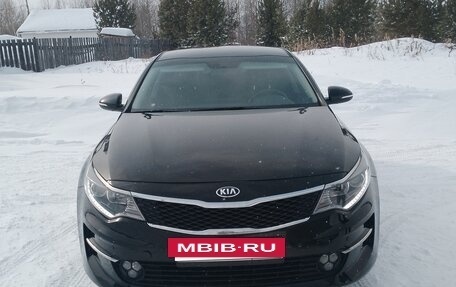 KIA Optima IV, 2018 год, 1 800 000 рублей, 2 фотография