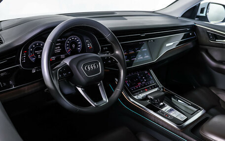 Audi Q8 I, 2019 год, 5 990 000 рублей, 15 фотография