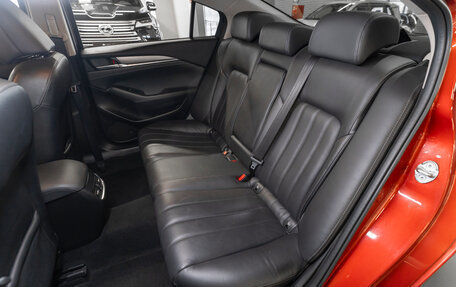 Mazda 6, 2019 год, 2 860 000 рублей, 12 фотография