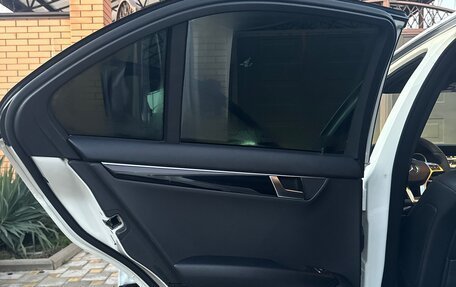 Mercedes-Benz C-Класс, 2011 год, 1 200 000 рублей, 13 фотография