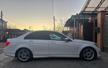 Mercedes-Benz C-Класс, 2011 год, 1 200 000 рублей, 5 фотография