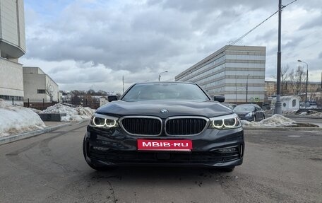 BMW 5 серия, 2018 год, 2 980 000 рублей, 1 фотография