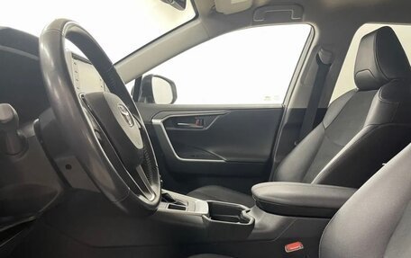 Toyota RAV4, 2021 год, 3 600 000 рублей, 1 фотография