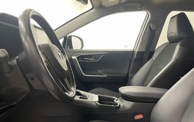 Toyota RAV4, 2021 год, 3 600 000 рублей, 1 фотография