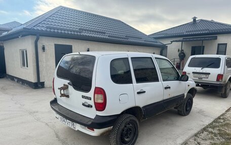 Chevrolet Niva I рестайлинг, 2003 год, 200 000 рублей, 5 фотография