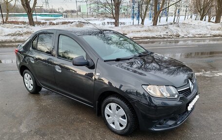 Renault Logan II, 2016 год, 760 000 рублей, 2 фотография