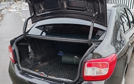 Renault Logan II, 2016 год, 760 000 рублей, 6 фотография