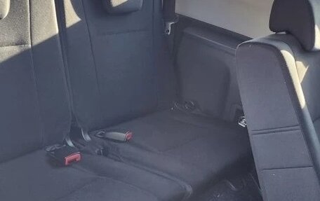 Toyota Wish II, 2009 год, 1 390 000 рублей, 20 фотография