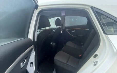 Hyundai i30 II рестайлинг, 2013 год, 1 000 000 рублей, 4 фотография