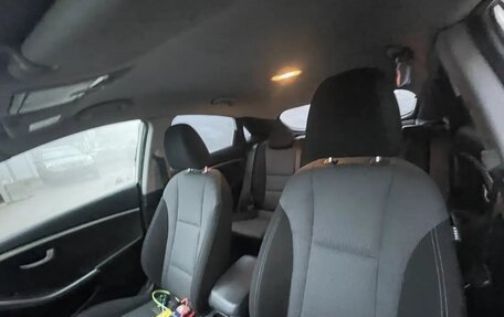 Hyundai i30 II рестайлинг, 2013 год, 1 000 000 рублей, 9 фотография