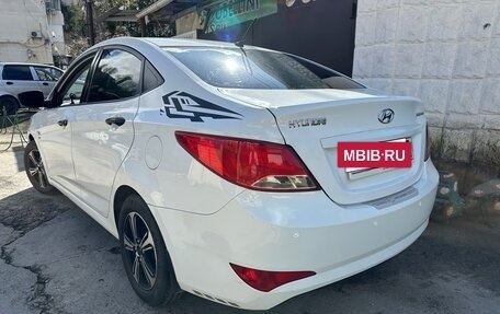 Hyundai Solaris II рестайлинг, 2014 год, 815 000 рублей, 5 фотография