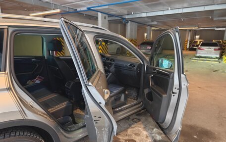 Volkswagen Tiguan II, 2017 год, 1 950 000 рублей, 7 фотография