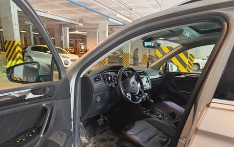 Volkswagen Tiguan II, 2017 год, 1 950 000 рублей, 9 фотография