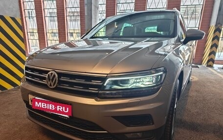 Volkswagen Tiguan II, 2017 год, 1 950 000 рублей, 6 фотография