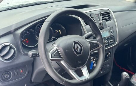 Renault Logan II, 2020 год, 870 000 рублей, 10 фотография