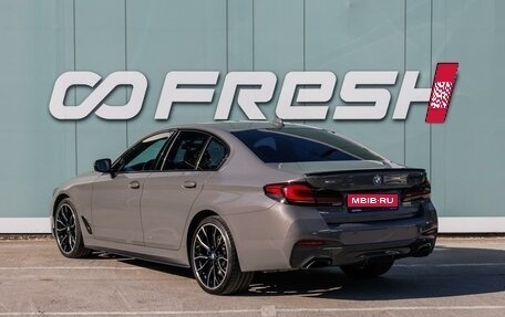 BMW 5 серия, 2020 год, 5 750 000 рублей, 2 фотография