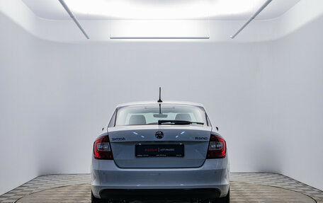 Skoda Rapid I, 2018 год, 1 430 000 рублей, 6 фотография