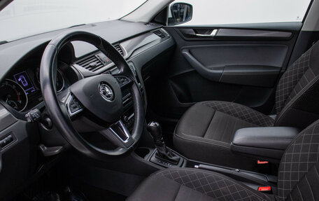 Skoda Rapid I, 2018 год, 1 430 000 рублей, 10 фотография