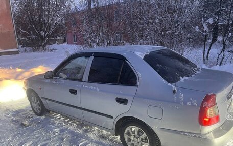 Hyundai Accent II, 2005 год, 350 000 рублей, 3 фотография