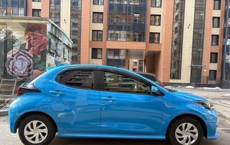 Toyota Yaris, 2020 год, 1 400 000 рублей, 3 фотография