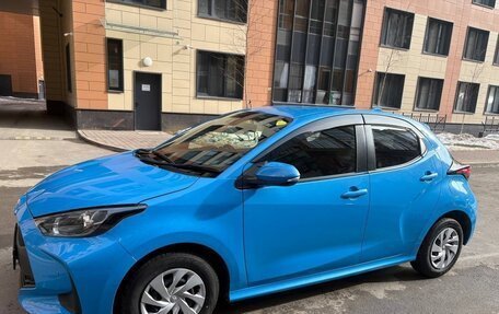 Toyota Yaris, 2020 год, 1 400 000 рублей, 23 фотография