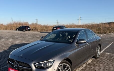 Mercedes-Benz E-Класс, 2021 год, 5 200 000 рублей, 11 фотография