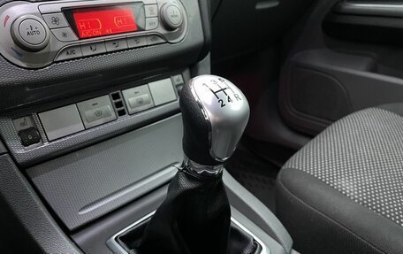 Ford Focus II рестайлинг, 2010 год, 600 000 рублей, 17 фотография