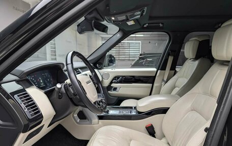 Land Rover Range Rover IV рестайлинг, 2021 год, 9 350 000 рублей, 8 фотография