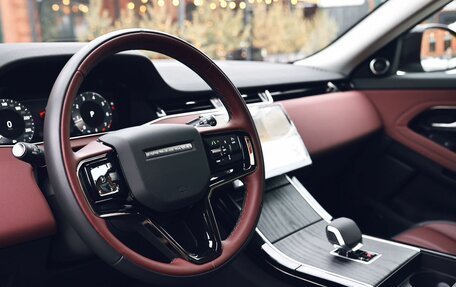 Land Rover Range Rover Evoque II, 2025 год, 6 000 000 рублей, 13 фотография