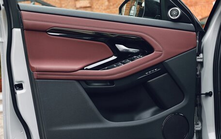 Land Rover Range Rover Evoque II, 2025 год, 6 000 000 рублей, 12 фотография