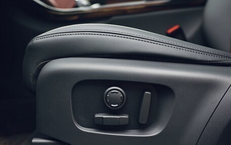 Land Rover Range Rover Evoque II, 2025 год, 6 000 000 рублей, 18 фотография