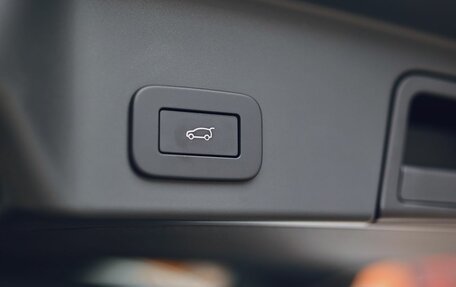 Land Rover Range Rover Evoque II, 2025 год, 6 000 000 рублей, 37 фотография