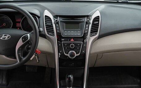 Hyundai i30 II рестайлинг, 2016 год, 990 000 рублей, 6 фотография