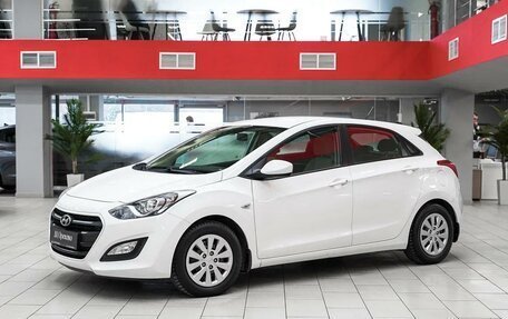 Hyundai i30 II рестайлинг, 2016 год, 990 000 рублей, 1 фотография