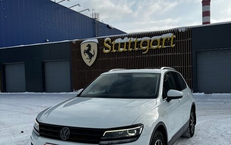 Volkswagen Tiguan II, 2018 год, 2 580 000 рублей, 1 фотография